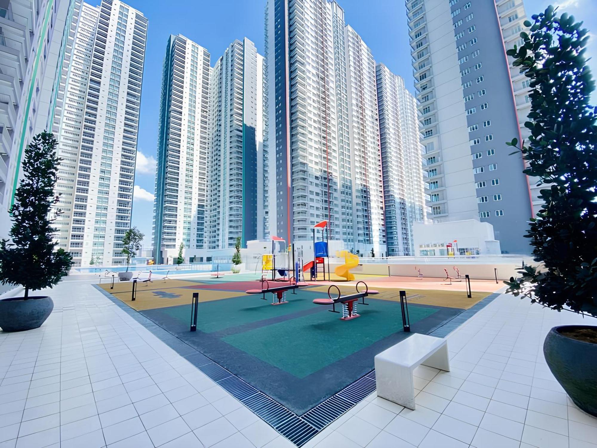 Razak City Centre Kl Skyview 45Th Kuala Lumpur Exterior photo